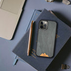 Mountain Stone BUNDLE Handyhülle + Displayschutz + Stein Wireless Charger
