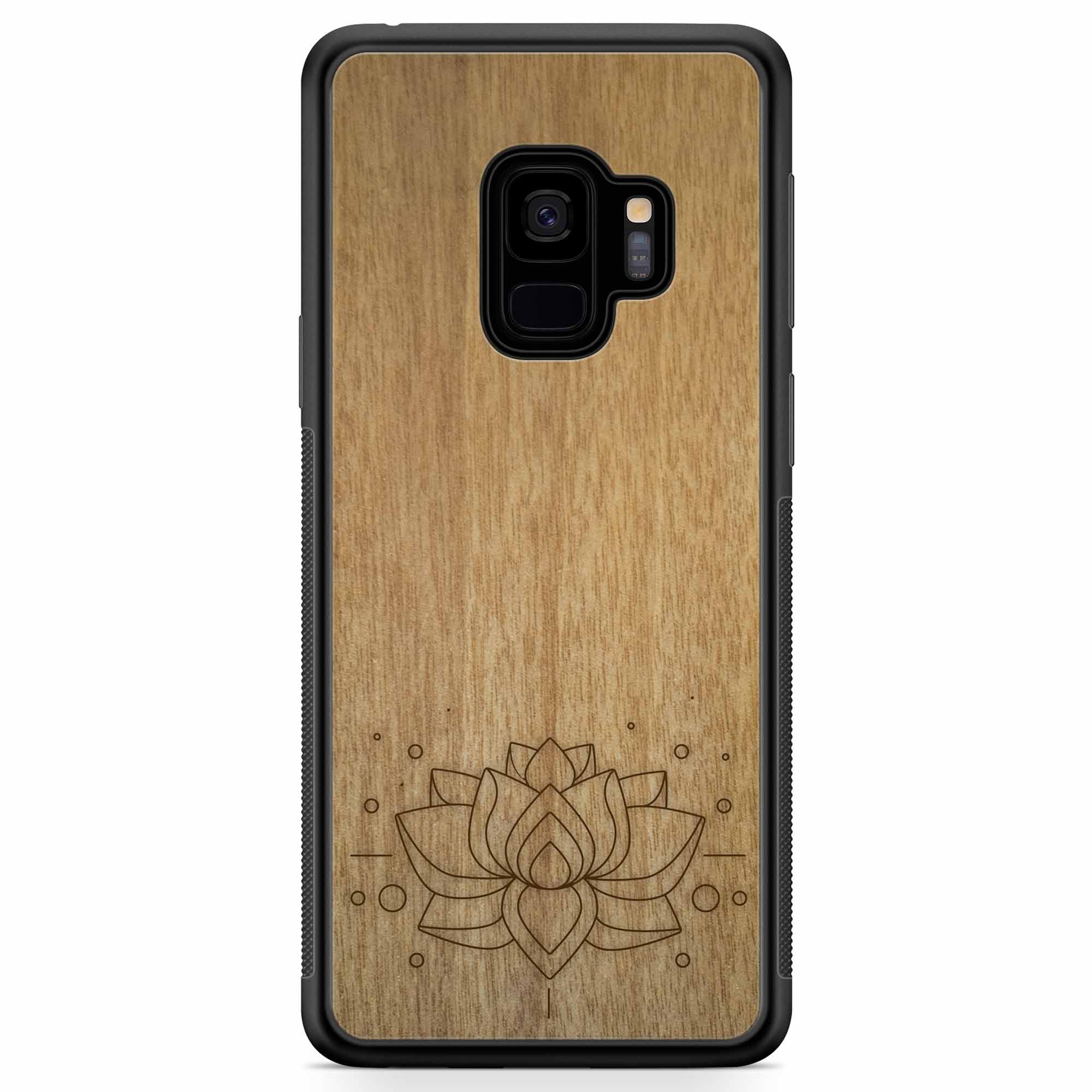 Étui de téléphone en bois gravé Lotus Samsung S9